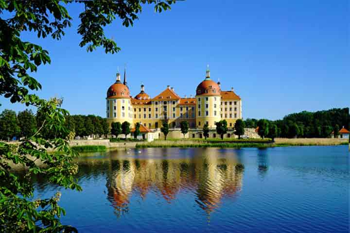 Ballonfahren Meißen Schloß Moritzburg ballon fahren Meißen Moritzburg. Ballo Moritzburg, Ballonfahren in der Nähe von Moritzburg. Schlos Moritzburg Ballonfahrten ballon fahren